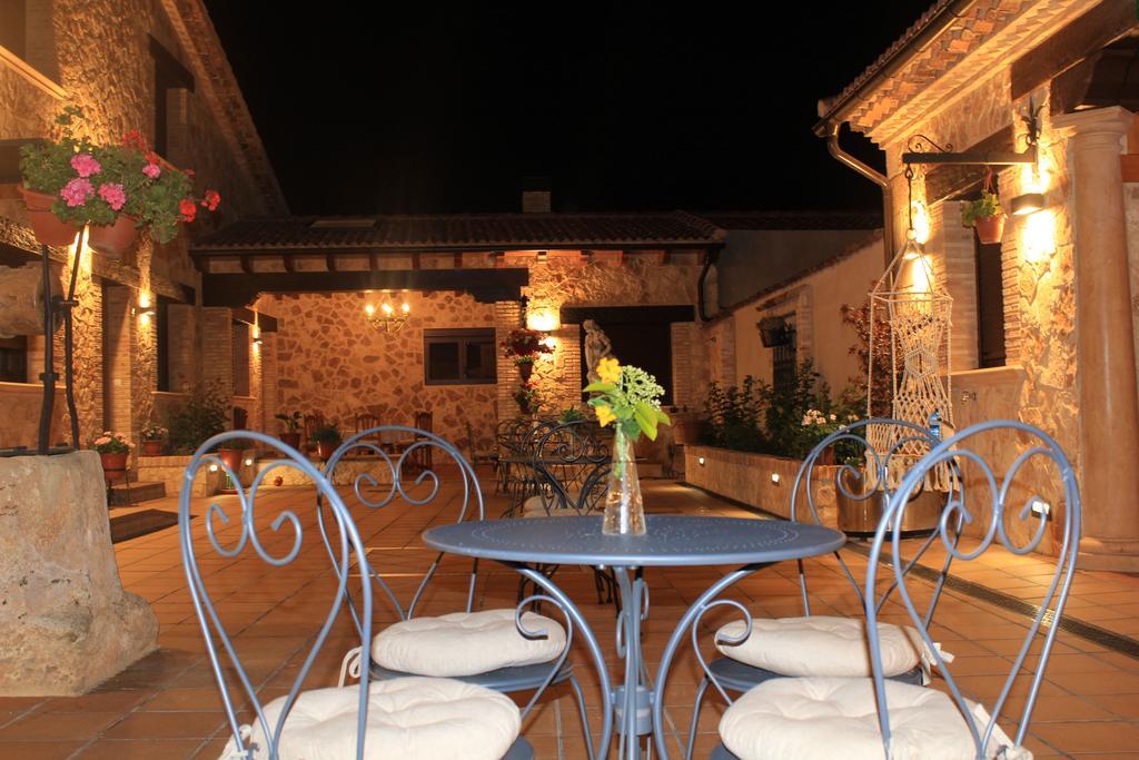 Apartamentos Los Rosales De Isabel Corral de Ayllon Exterior foto
